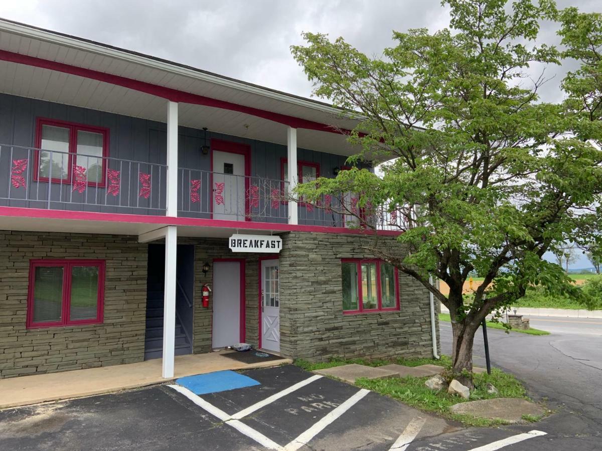Travelodge By Wyndham Strasburg/Lancaster Amish Country Exterior foto